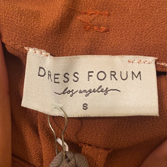 SOLD - Rust Pleated Short - Picture 4 of 4